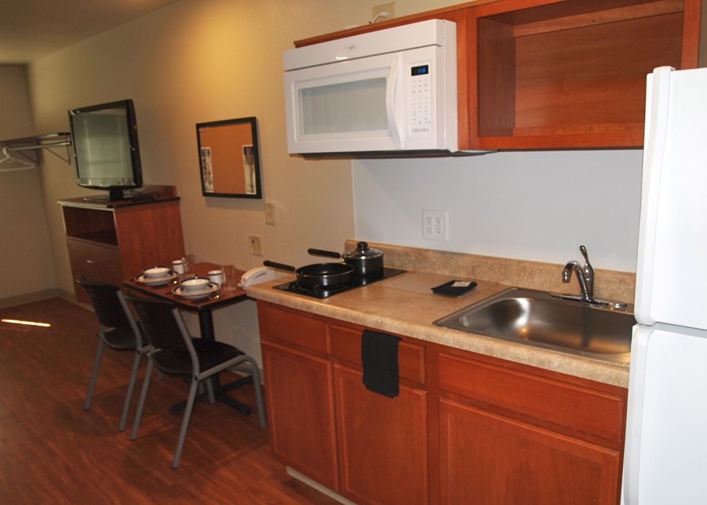 Woodspring Suites Odessa Habitación foto