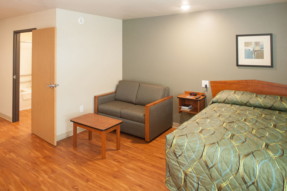 Woodspring Suites Odessa Exterior foto