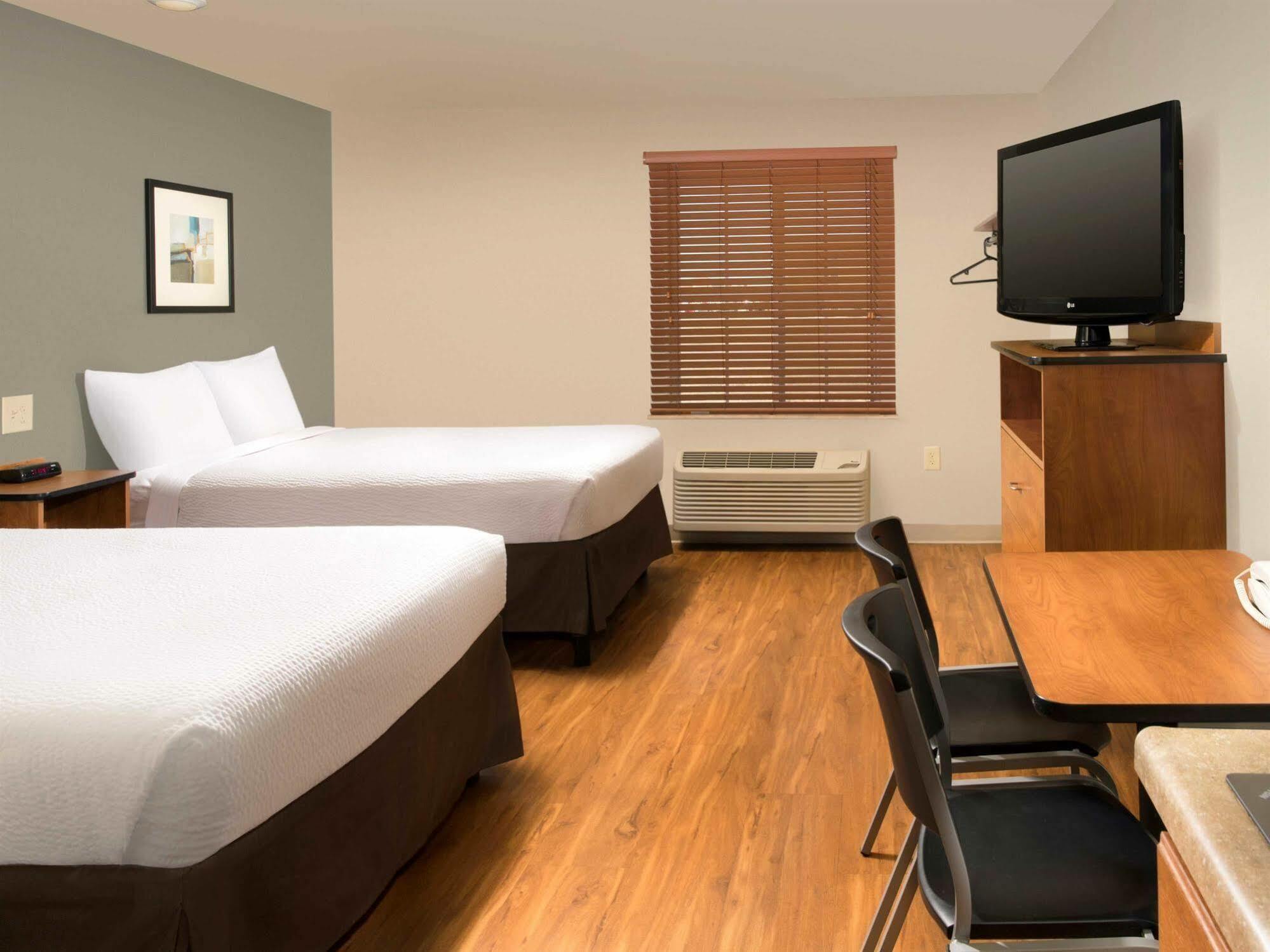 Woodspring Suites Odessa Exterior foto